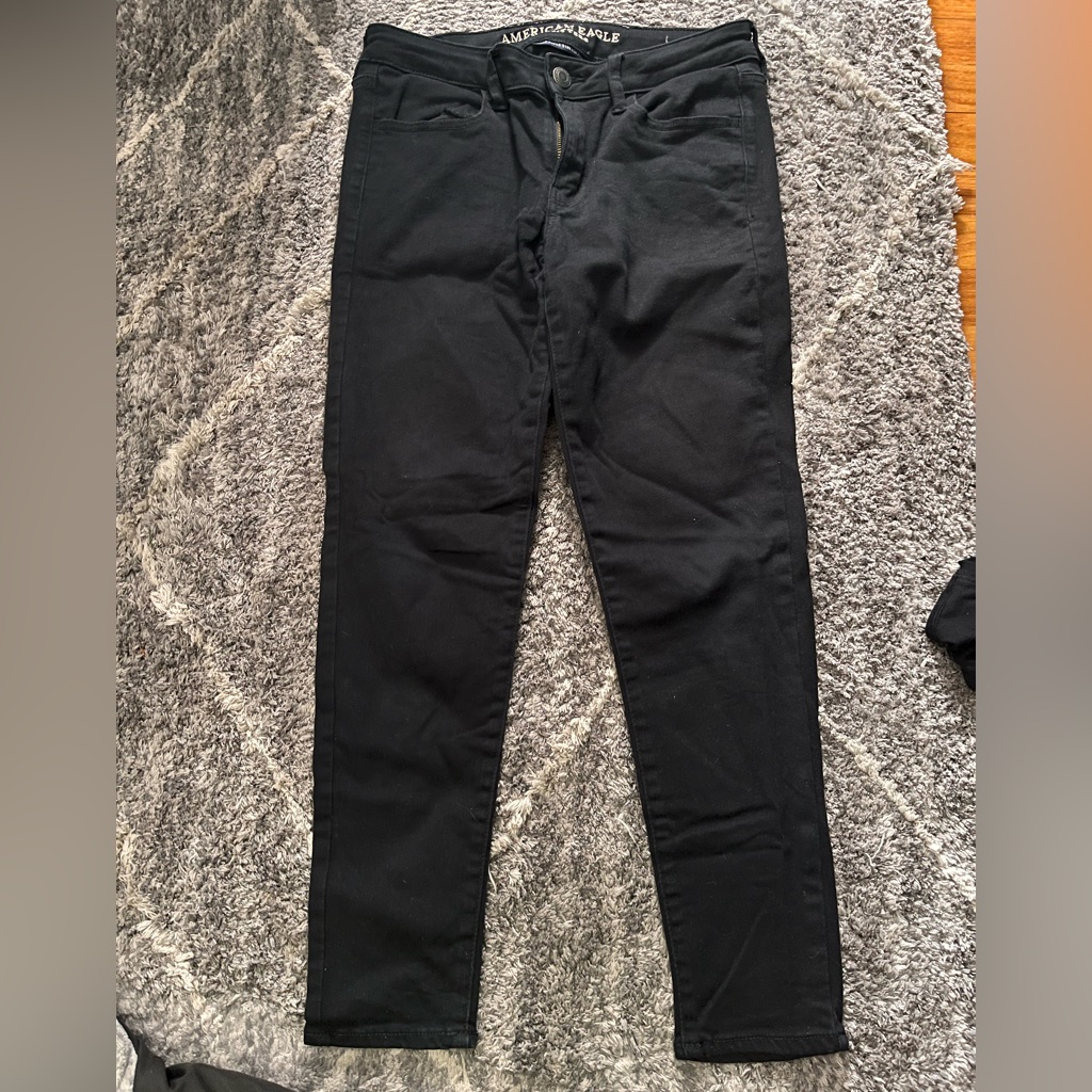 American Eagle Womens Black Jeans Super Super Stretch 8 Short American Eagle Womens Black Jeans Super Super Stretch 8 Short